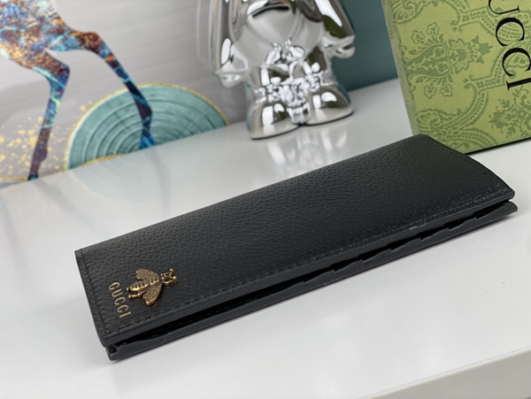 グッチ財布コピー側面デザイン